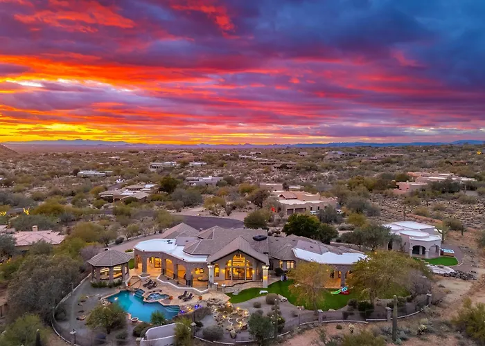 Holiday home Diamond Mtn Oasiswaterslidepickleball Scottsdale